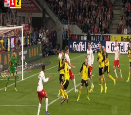 曼联半决首,横扫罗马,卡瓦尼独揽,世界杯预测,2026世界杯,足球赛事分析,投注策略,比赛结果